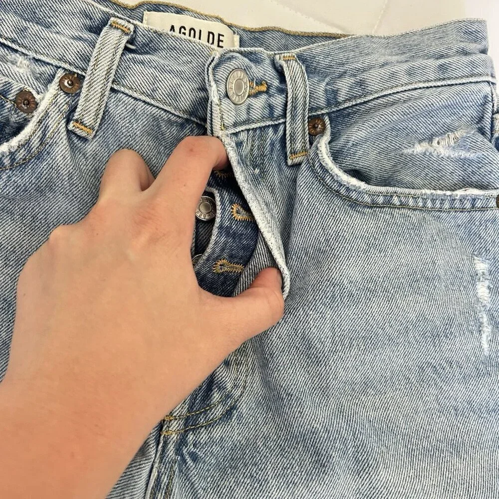 Agolde‎ Long Parker Distressed Denim Shorts Light Wash Button-Fly Womens 24